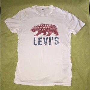Levi T-Shirt
